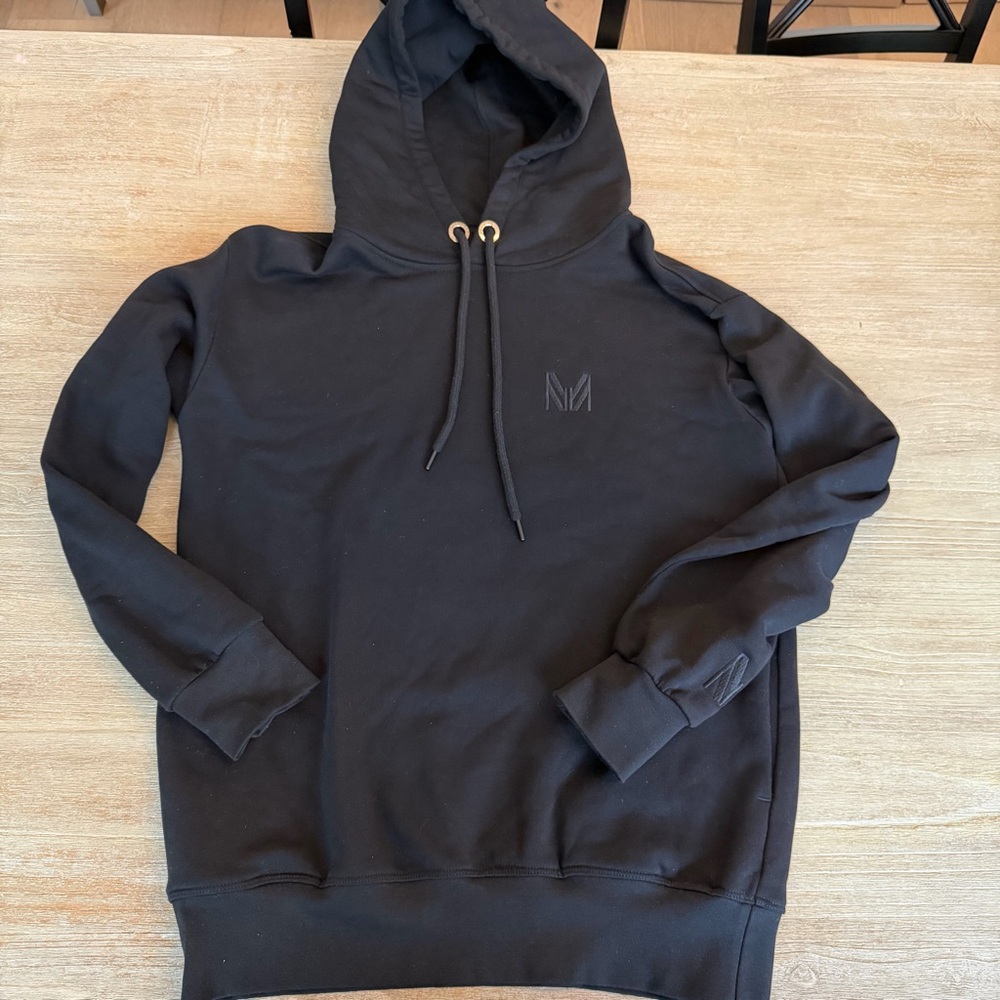 🌱Marcell Von Berlin Size Small Luxury Black Hoodie With White Leopard Back Decal